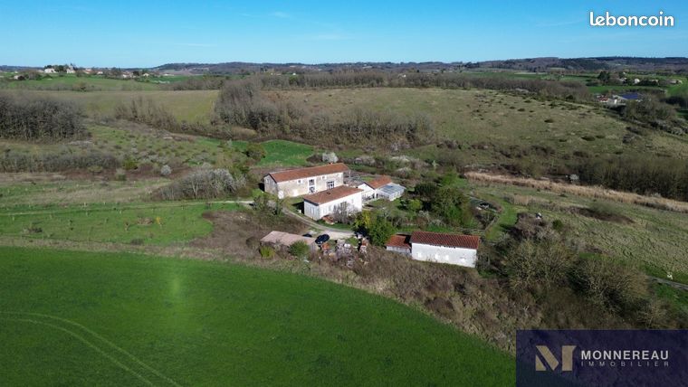 Propriété 20 pièces 888 m²