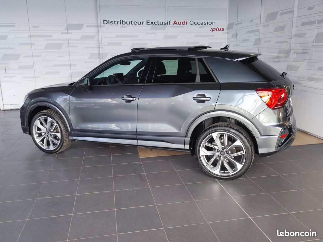AUDI Q2 35 TFSI 150 S tronic 7 S line Plus (image 3)