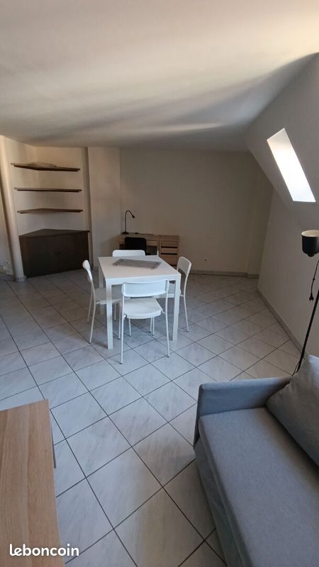 Appartement 2 pièces 44 m² · à Lyon · 44 m² · 896 €