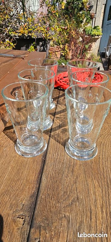 Lot de 6 grands verres La Rochère Abeilles estampillé Paris Musées (image 1)