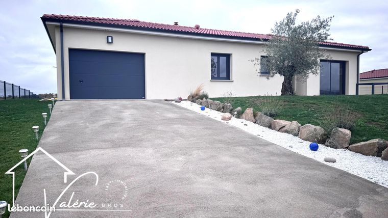 Propriété 3 pièces 78 m²