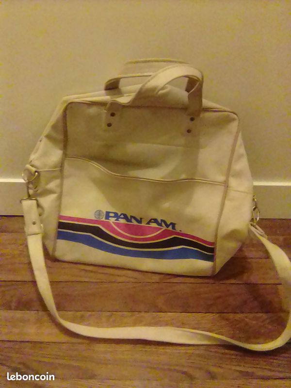 Pan Am Vintage sac cabine - USA Photo Stock - Alamy