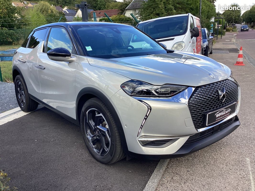 DS DS 3 CROSSBACK Grand Chic 130 CV ESSENCE BOITE AUTO (image 3)