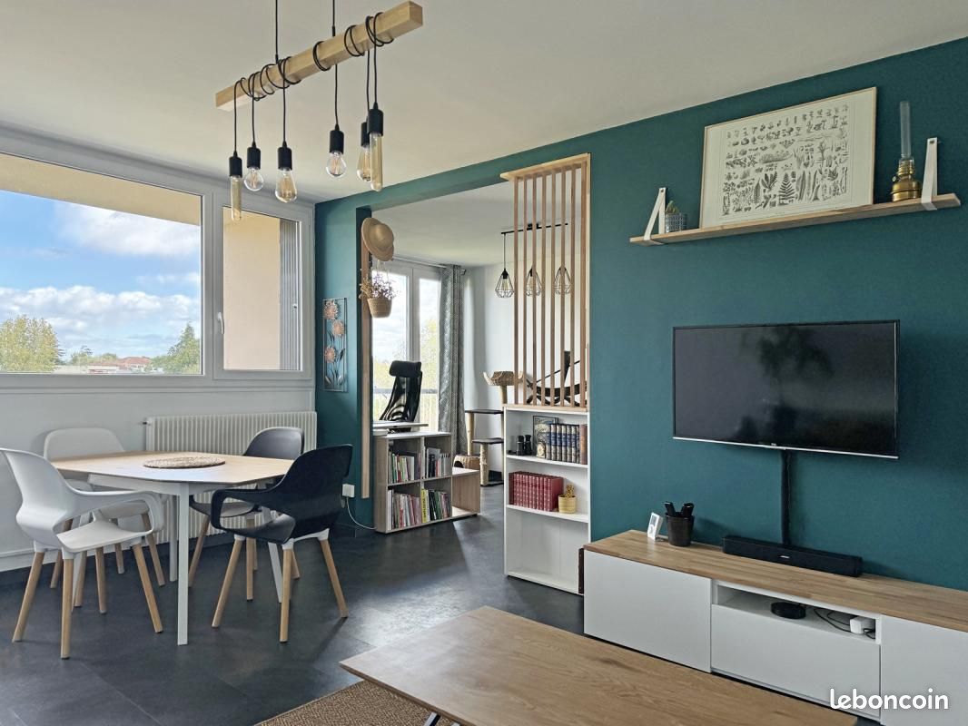 Appartement 4 pièces 81 m² · à Pau · 81 m² · 890 €