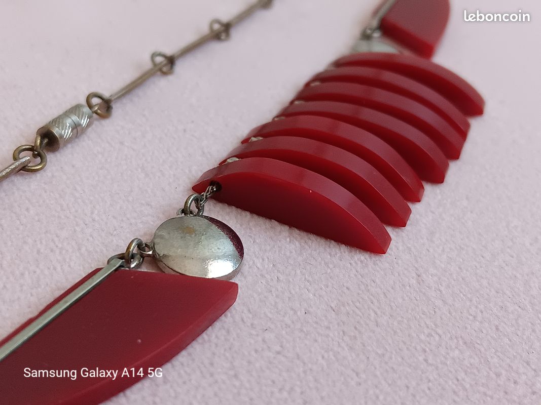 Collier Ancien Jakob Bengel En Galalithe - Style Art Déco - Couleur Bordeaux - Métal Chrome - Occasion - Bijou Vintage Allemand