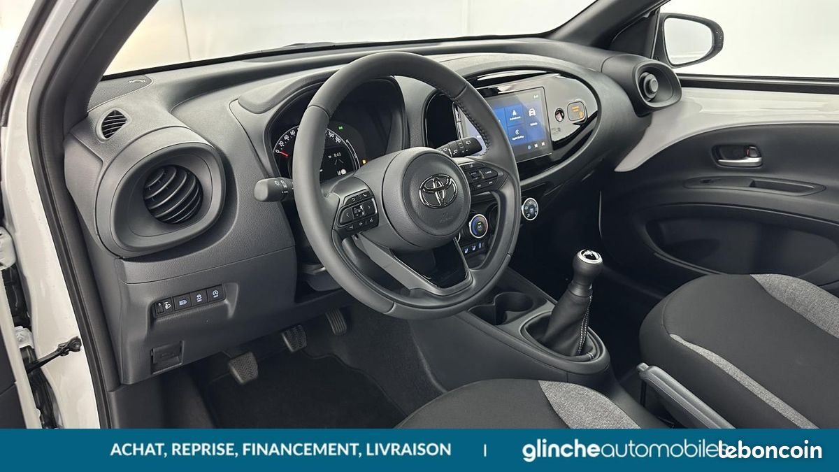 Toyota aygo x 1.0 VVT-i 72ch Dynamic (image 6)