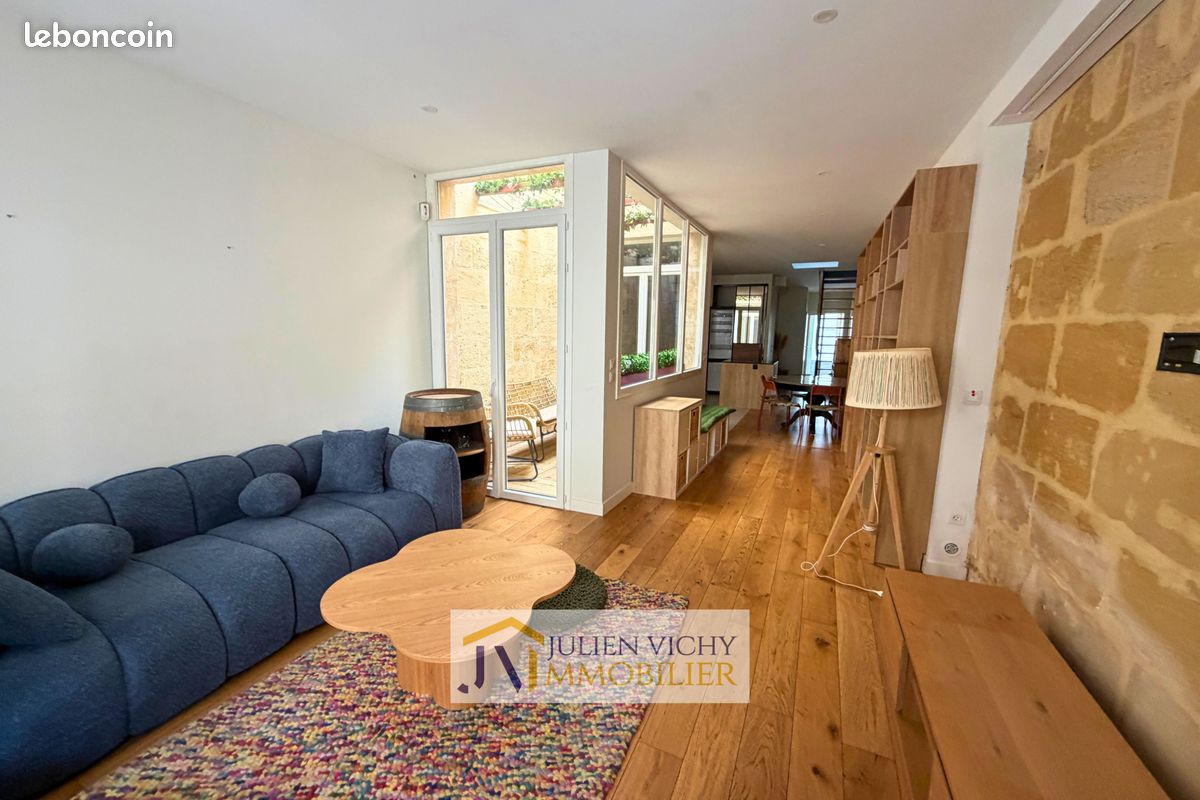 Maison 5 pièces 104 m² · à Bordeaux · 104 m² · 1 890 €