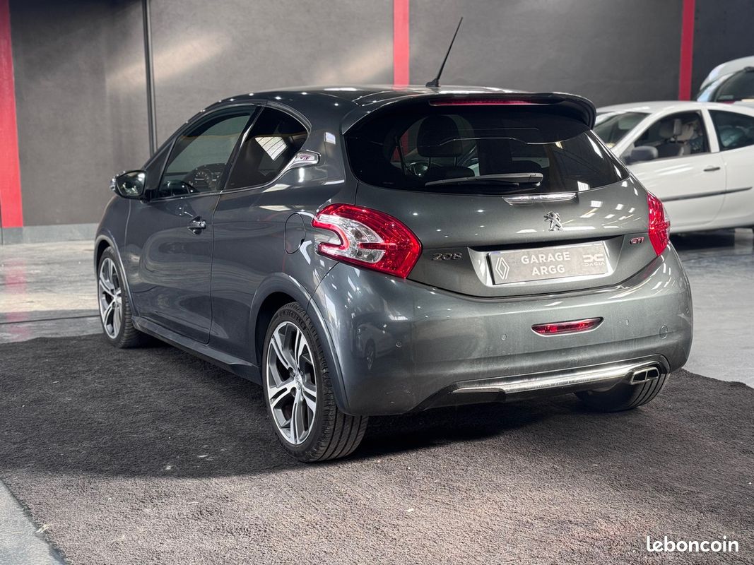 Peugeot 208 1.6 THP 200CH GTI GARATIE 1 AN entretien complet bon etat CT OK (image 5)