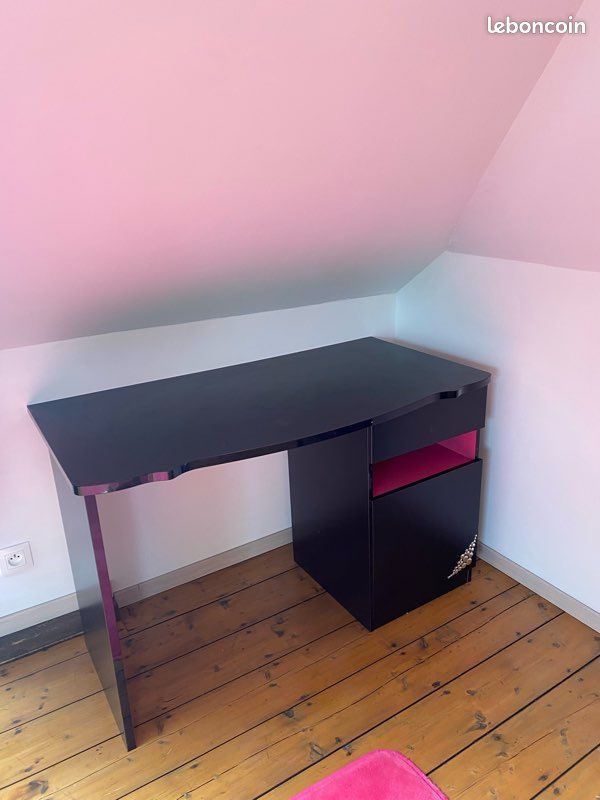 Bureau (image 3)
