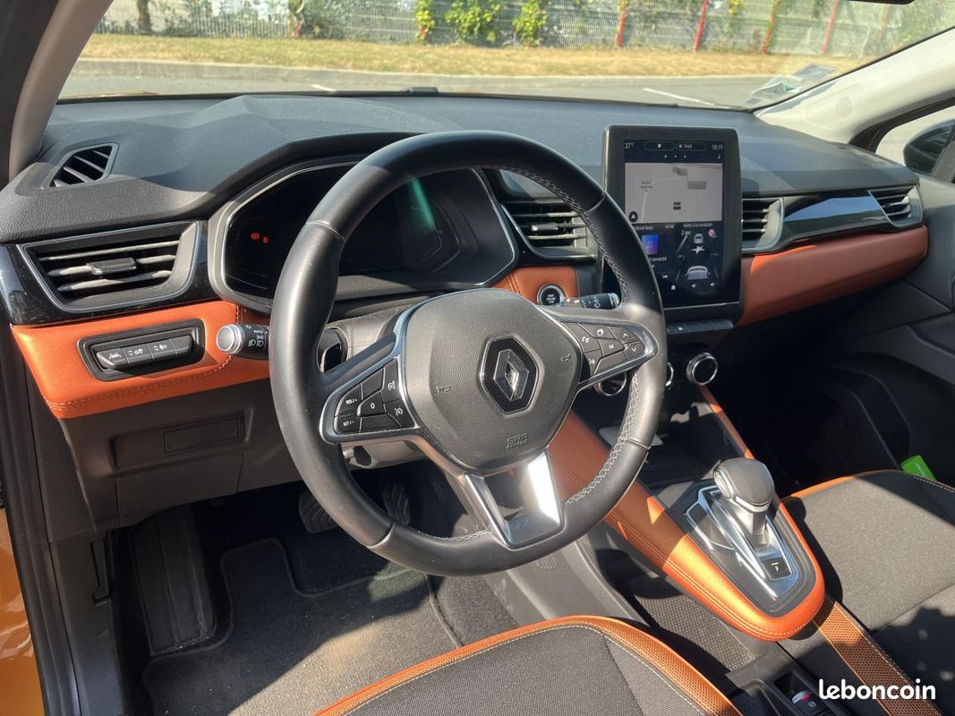 Renault captur 1.3 tce 130 intens edc bva - suivi complet renault - pack techno (image 7)