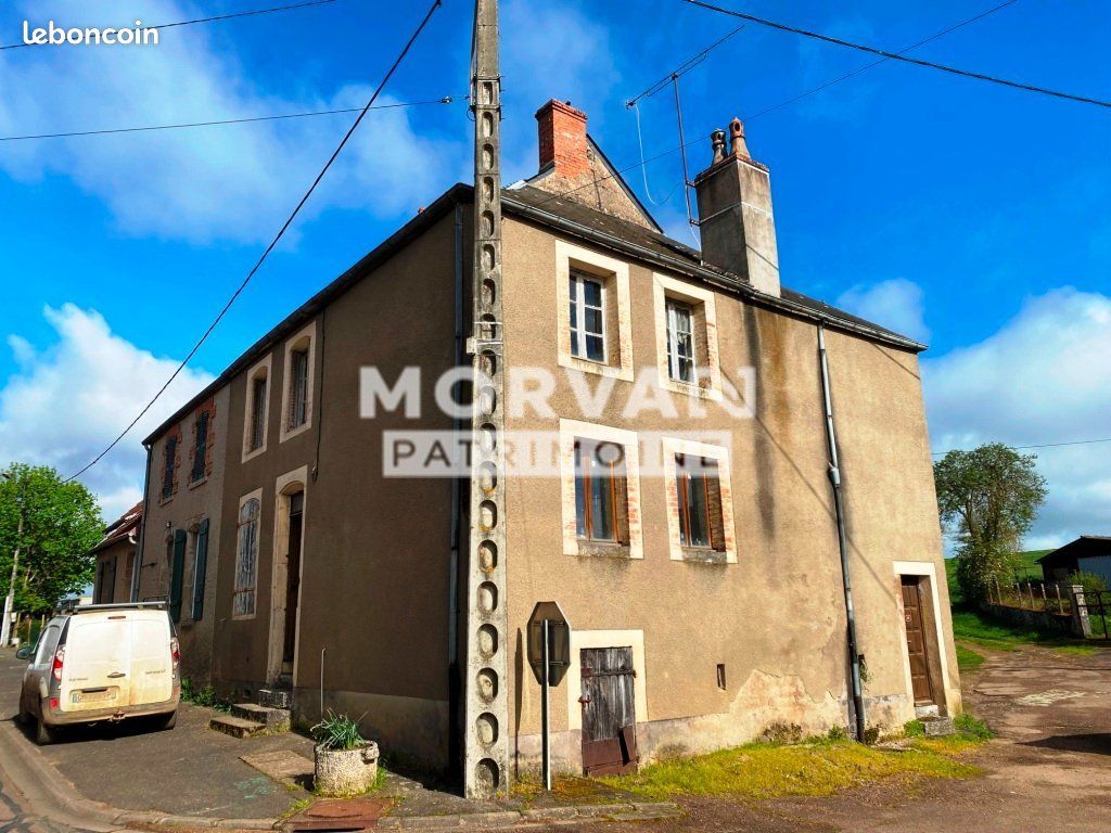 Maison 6 pièces 118 m² · à Tamnay-en-Bazois · 118 m² · 29 000 €