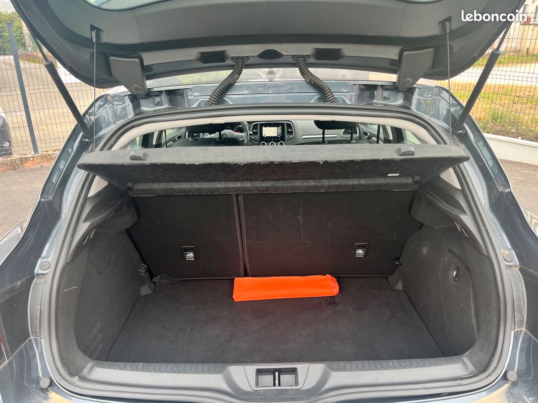 Renault megane iv 1.5 blue dci 115ch business bvm6 - gps - apple carplay android auto - acces et demarrage sans cle - radars av + arr - phares a led... (image 5)