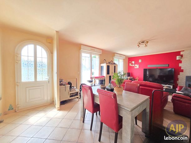 Maison 7 pièces 136 m²