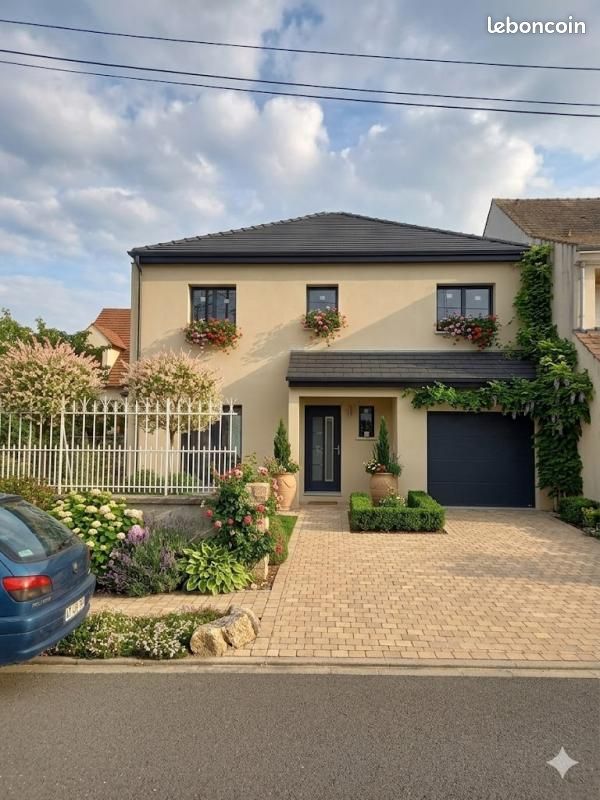 Maison 5 pièces 114 m² · à Saint-Fargeau-Ponthierry · 114 m² · 323 500 €