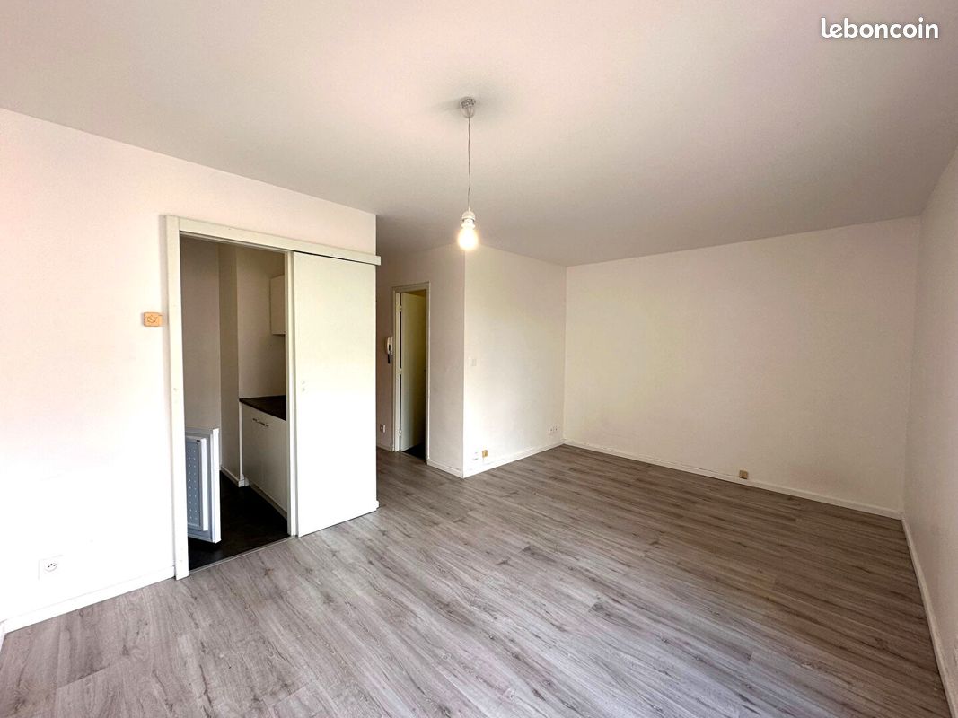 Appartement 1 pièce 24 m² · à Carcassonne · 24 m² · 400 €