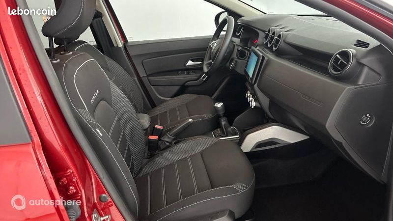 Dacia Duster 1.5 Blue dCi 115ch Prestige + 4x2 (image 15)
