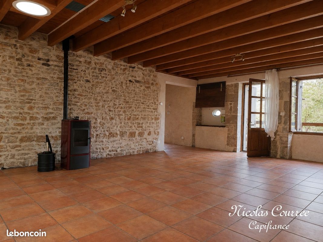 Maison 5 pièces 127 m² · à Sepvret · 127 m² · 150 000 €