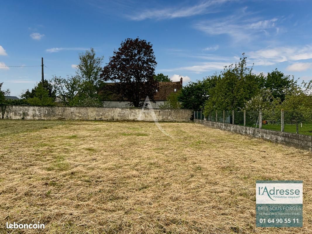 Terrain 368 m² · à Vaugrigneuse · 127 500 €