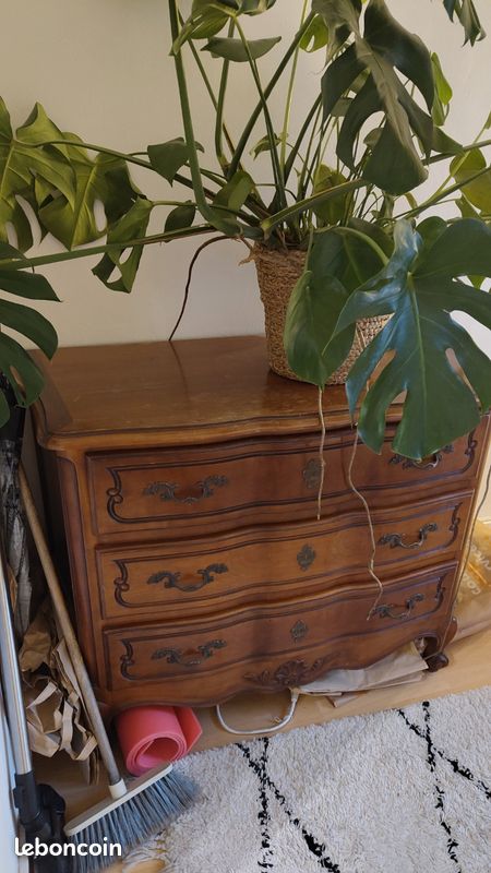 Meuble commode tiroirs buffet bois ancien (image 1)