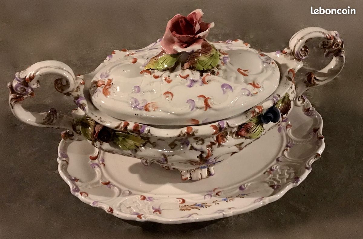 Ancienne soupière barbottine italienne (image 1)