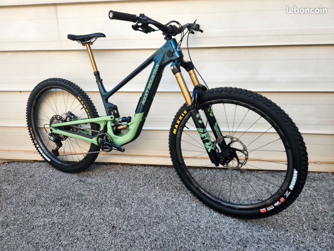 Rocky mountain Altitude Carbon 90 Rally Edition (29) MD 2024 Vélos