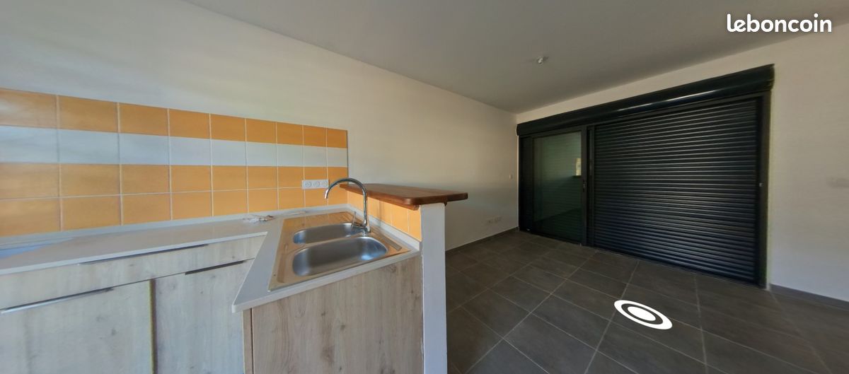 Appartement 2 pièces 43 m² · à Saint-Laurent-du-Maroni · 43 m² · 696 €/mois