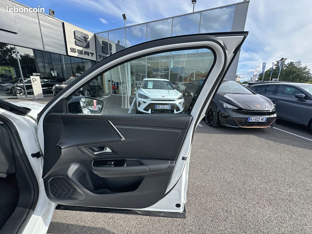 CITROEN C5 X Hybride Rechargeable 225 S&S e-EAT8 Shine (image 29)
