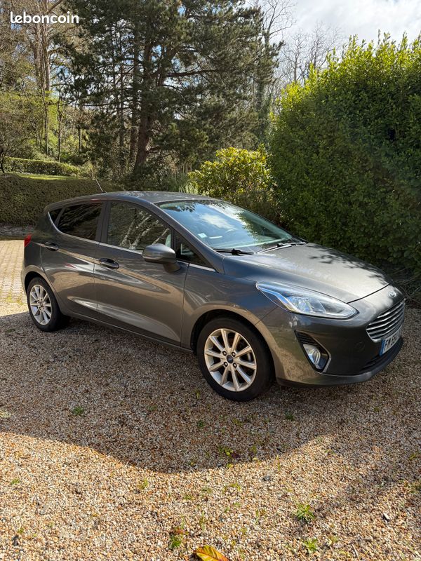 Ford fiesta 6 VI titanium 95ch 2019 (image 1)