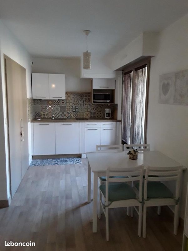 Appartement 1 pièce 25 m² · à Annecy · 25 m² · 670 €