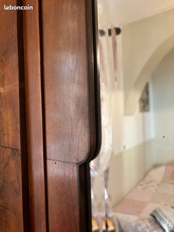 Armoire 1930-1940 et table de chevet (image 4)