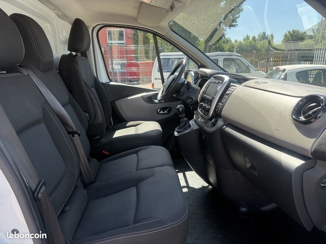 Renault TRAFIC III FG L1H1 1000 1.6 DCI 95CH GRAND CONFORT E6/ AVEC TVA / 1 ERE MAIN / (image 8)