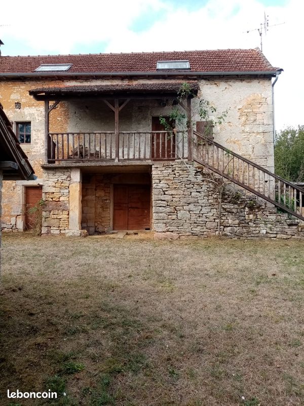 Maison 3 pièces 67 m² · à Laramière · 67 m² · 110 000 €