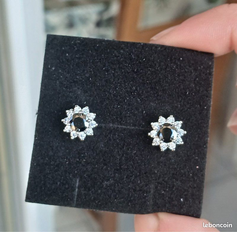 Boucles d’oreilles en argent plaqué or avec diamants de moissonite et certificat gra (image 2)