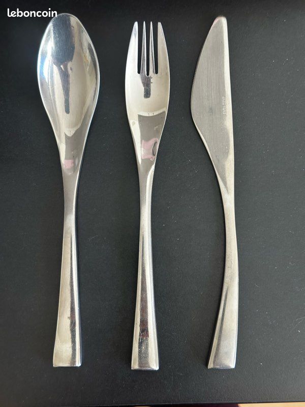 🍴 Lot de 26 couverts (image 1)