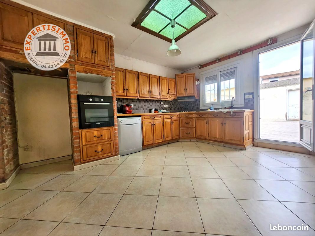 Maison 5 pièces 113 m² · à Vitrolles · 113 m² · 375 000 €
