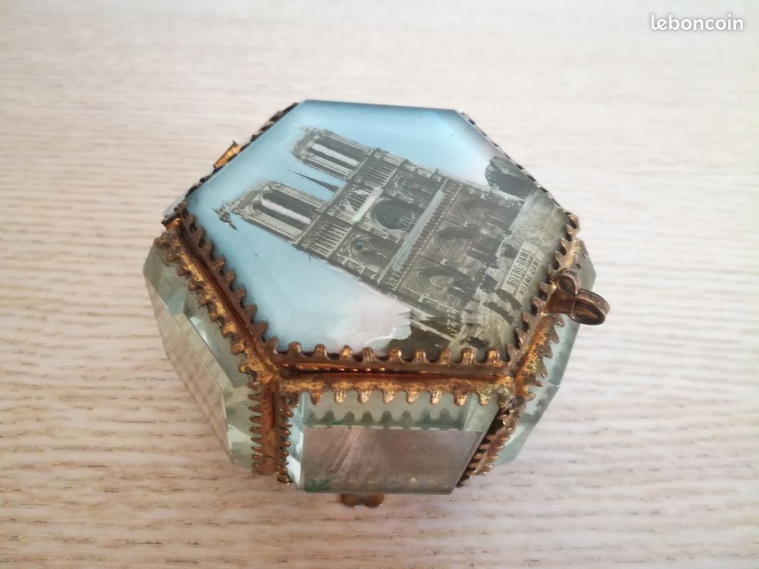 Boîte à bijoux hexagonale verre biseauté - Souvenir de Notre Dame - Napoléon III (image 6)