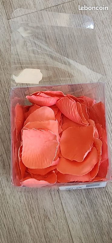 Lot 100 pétales de rose (image 2)