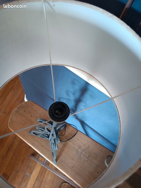 Lampe en fer forgé (image 4)