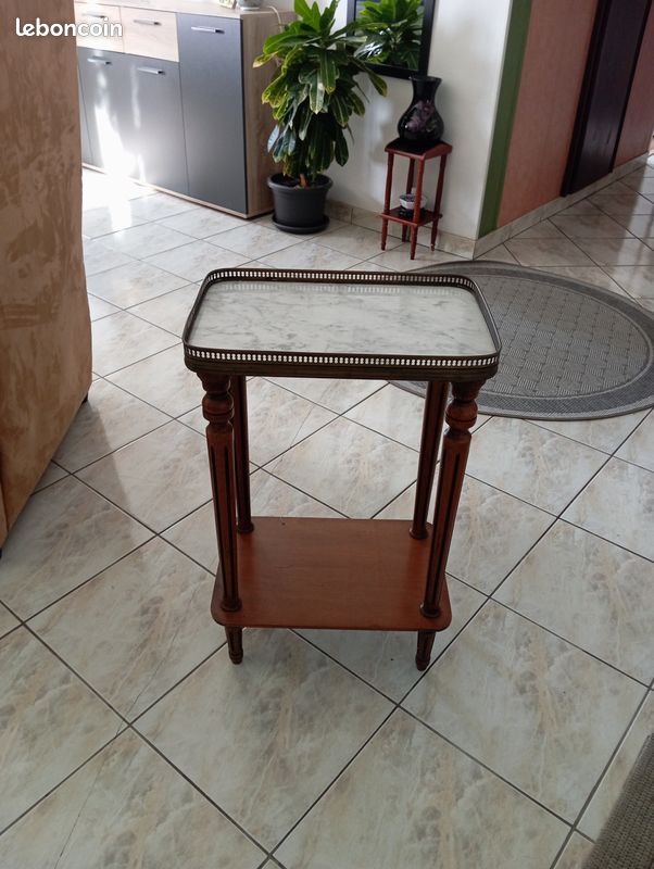 Console (image 1)