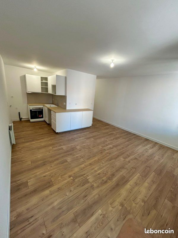 Appartement 2 pièces 43 m² · à Salon-de-Provence · 43 m² · 169 500 €