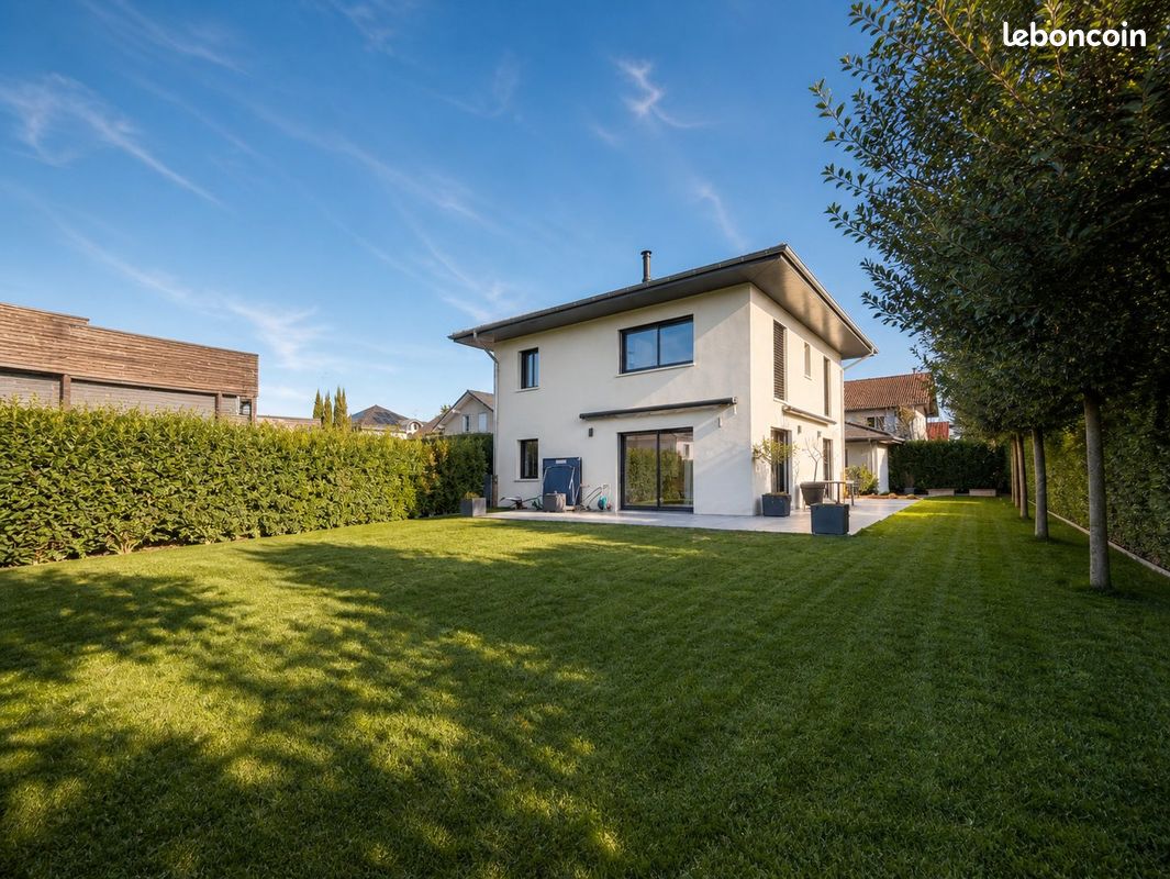 Maison 5 pièces 162 m² · à Prévessin-Moëns · 162 m² · 1 125 000 €