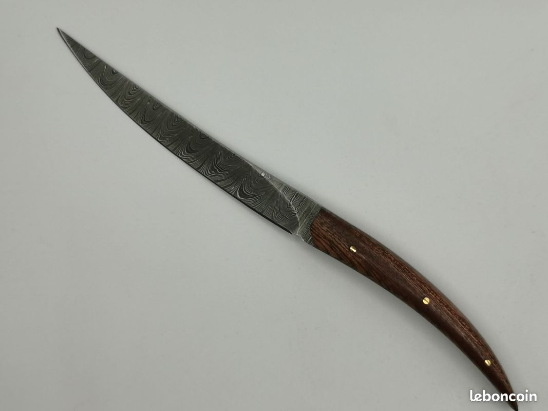 Couteau De Chasse En Acier Damas Artisanal – Le Camarguais – Édition Limitée - Coutellerie Hosteel (image 1)