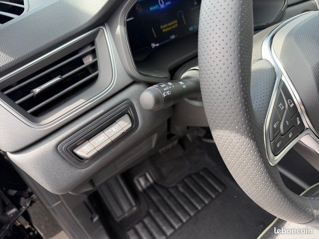 Renault Captur Techno Full Hybride E-Tech 160 (image 13)