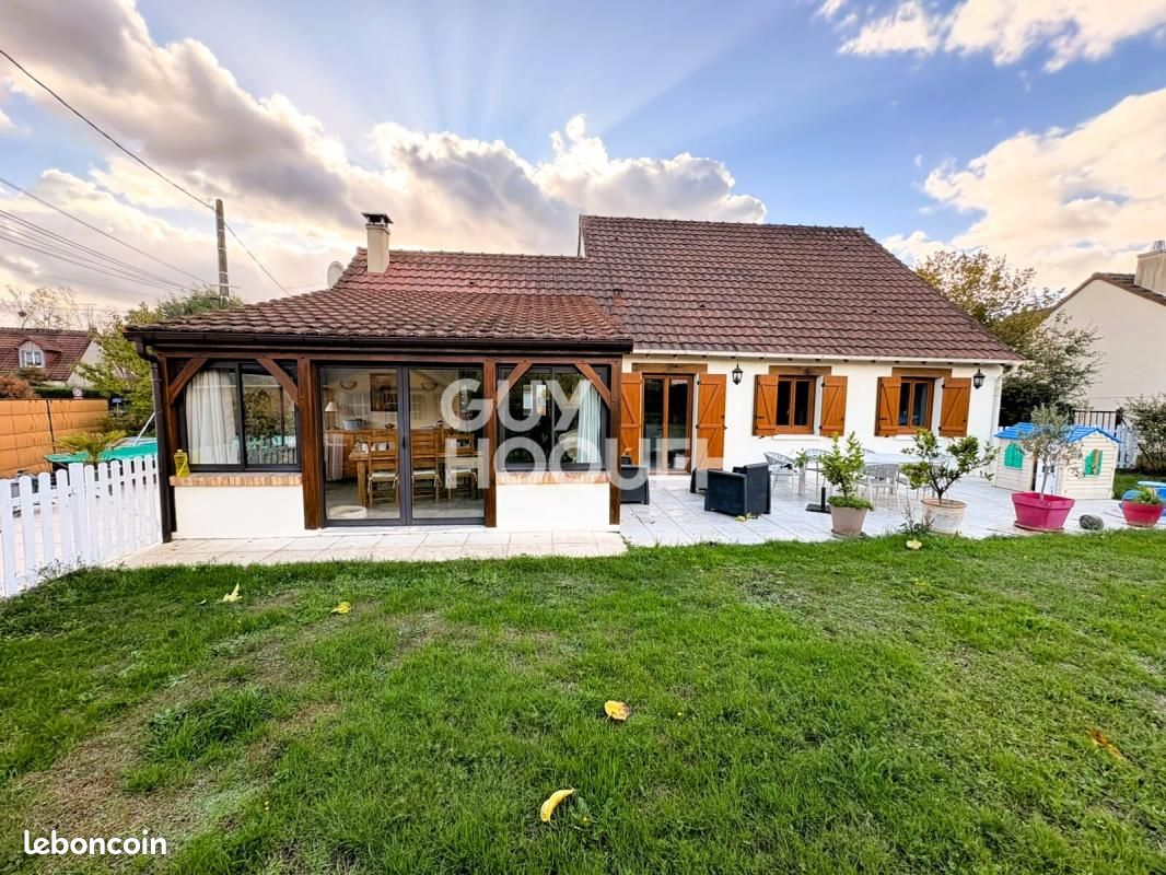 Maison 7 pièces 160 m² · à Traînou · 160 m² · 330 000 €