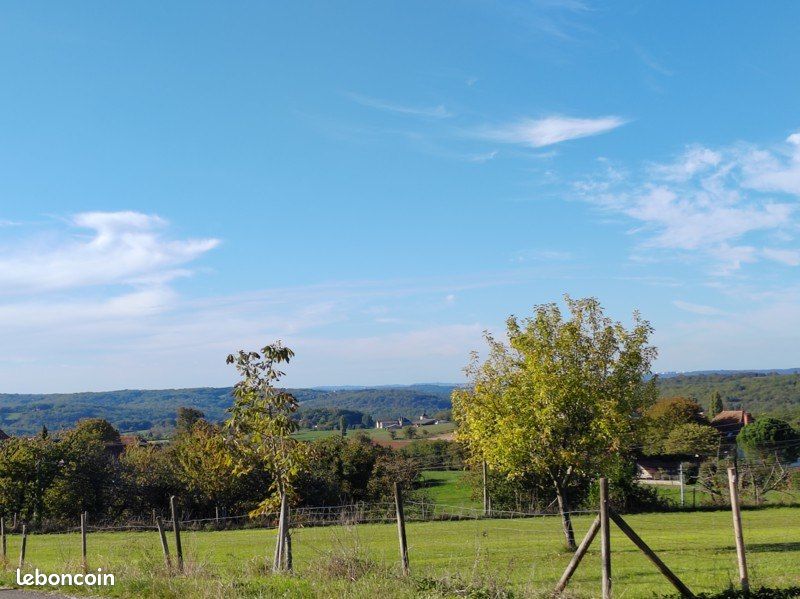 Terrain 2713 m² · à Dégagnac · 25 000 €