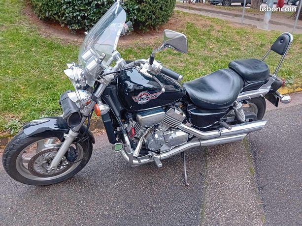 Honda 750 Vfc Fiche Technique