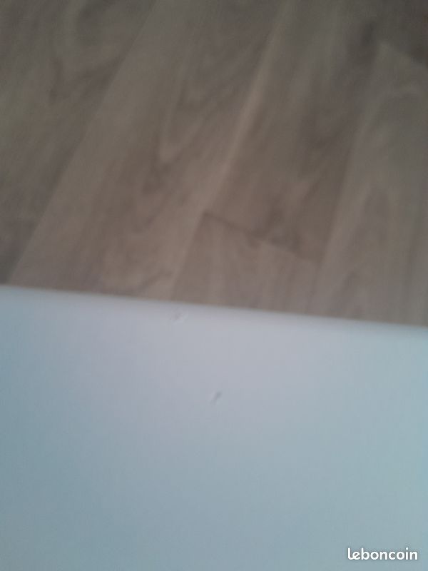 A vendre table ronde MARIEDAMM ikea bois et blanc (image 13)
