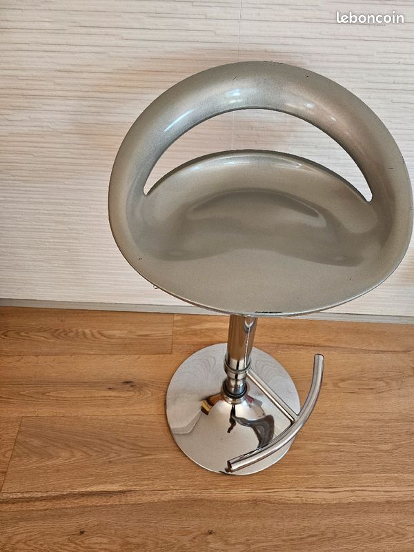 Tabouret de bar gris métallique (image 1)
