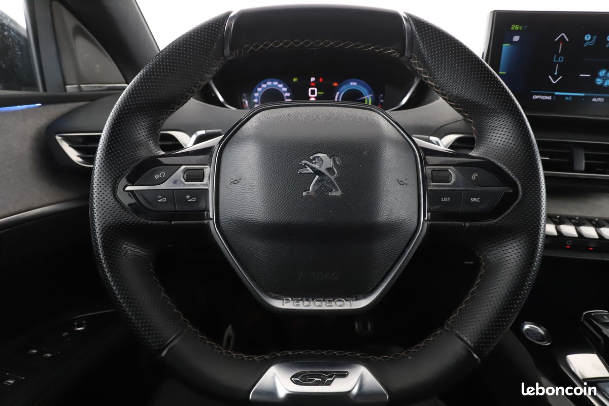 Peugeot 3008 1.6 Hybrid4 GT e-EAT8 300 ch (image 17)
