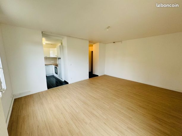 Appartement T3 61 m2 à Œting